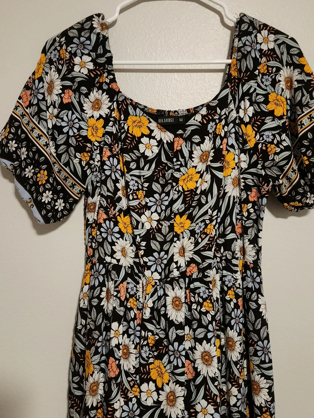 Black Floral Maxi Dress with Yellow & White Daisies Size Medium Mikarose - Picture 6 of 8